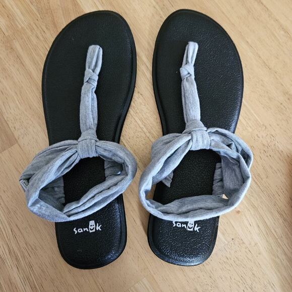 SALE Sanuk Ella Sandals Yoga Sling Soft Thong - Gray- size 8- EUC - Picture 5 of 9